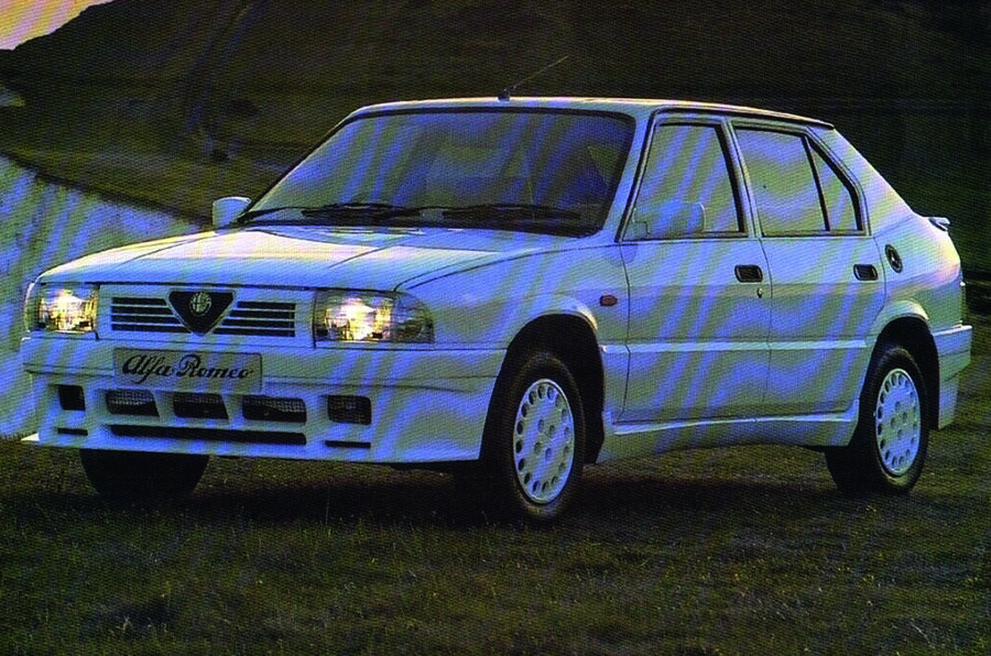 Alfa 33 amica brochure from webber