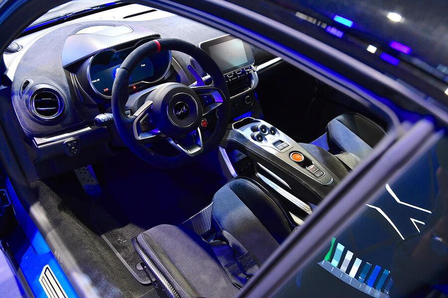 Alpine a110 r dashboard