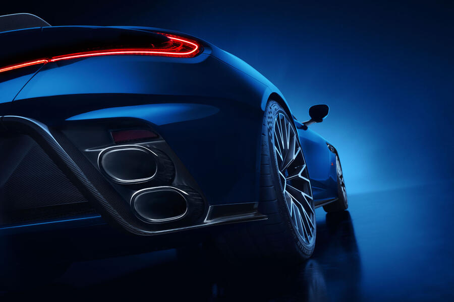 Aston Martin DB12 S exhaust