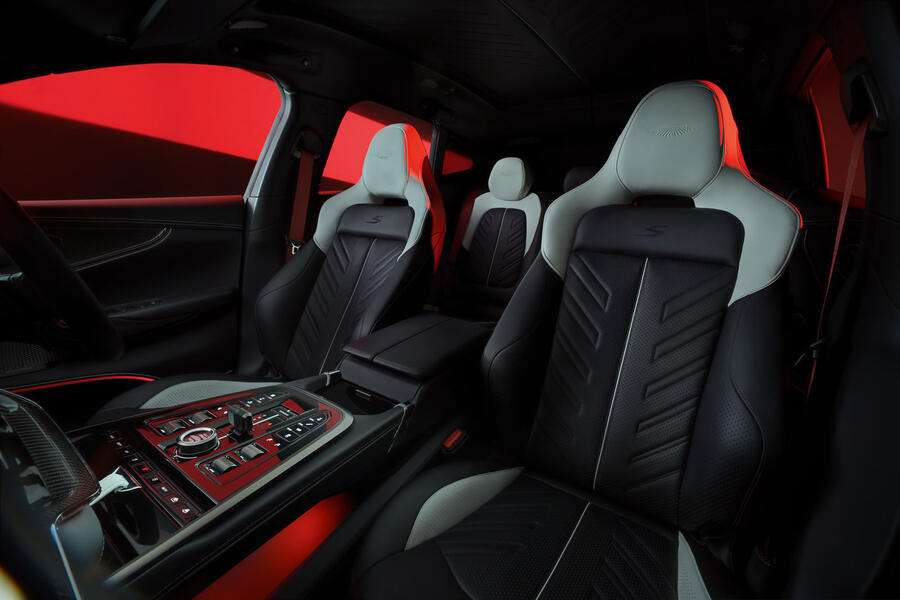 Aston Martin DBX S interior â€“ front seats