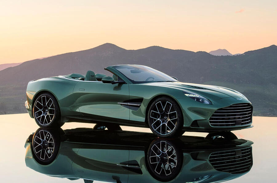Aston Martin Vanquish Volante â€“ front quarter