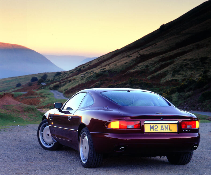 Aston db7