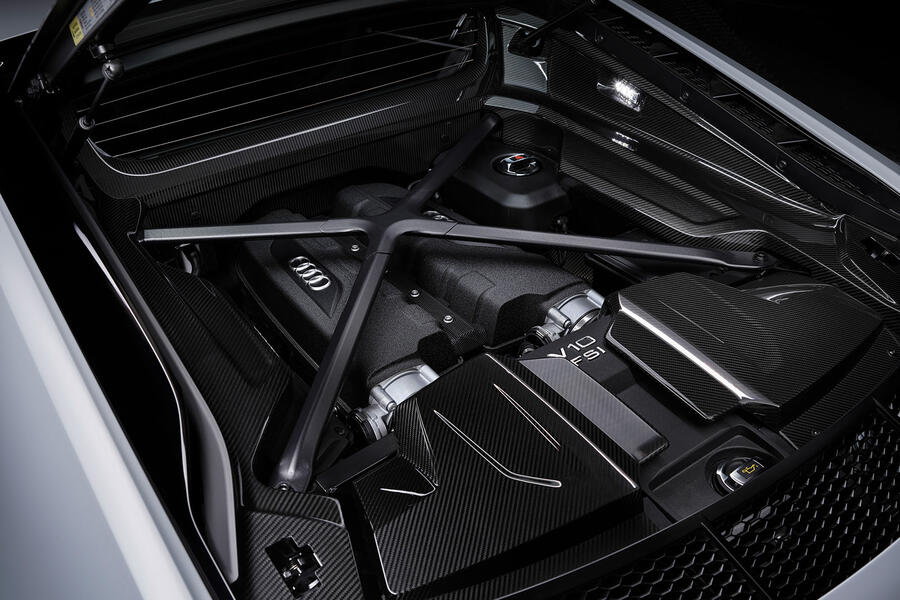 Audi r8 gt engine
