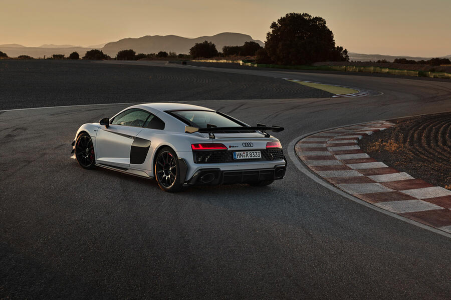 Audi r8 gt rwd 19 back static