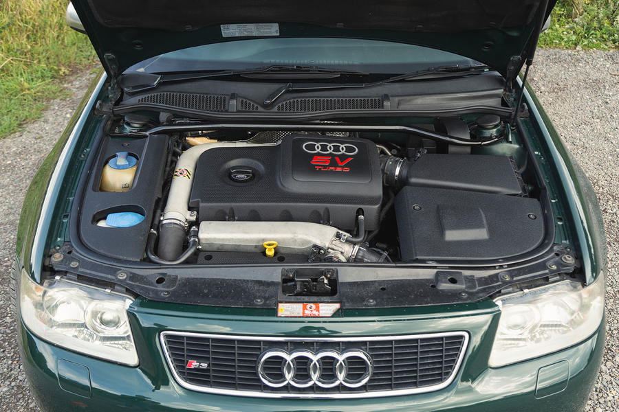 Audi s3 engine bay