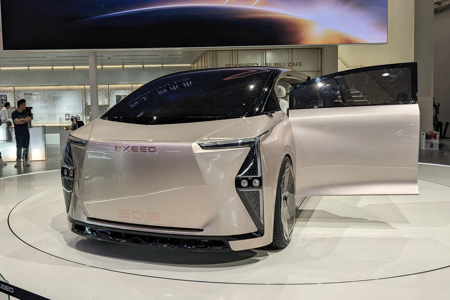 Exeed E08 at Beijing motor show
