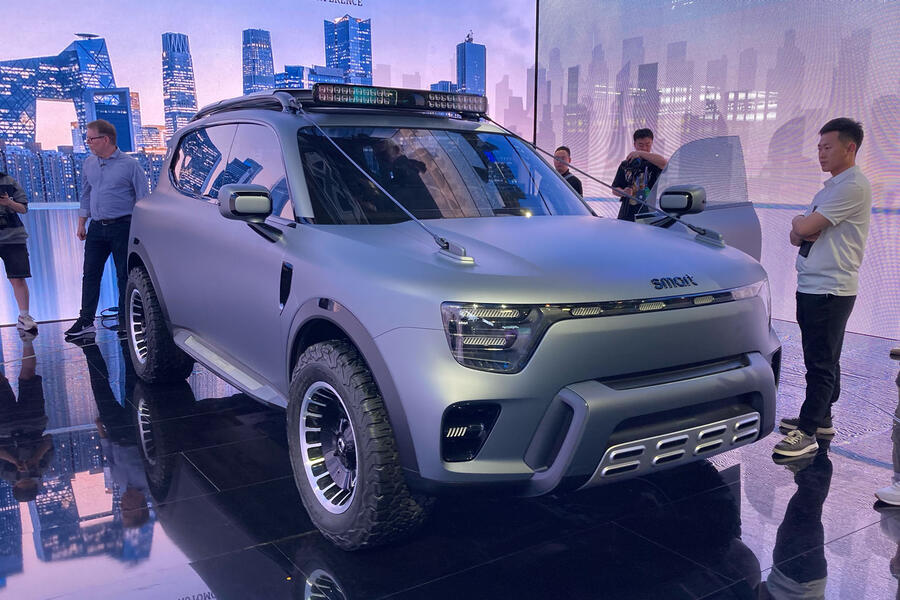Smart #5 Concept at Beijing motor show â€“ front