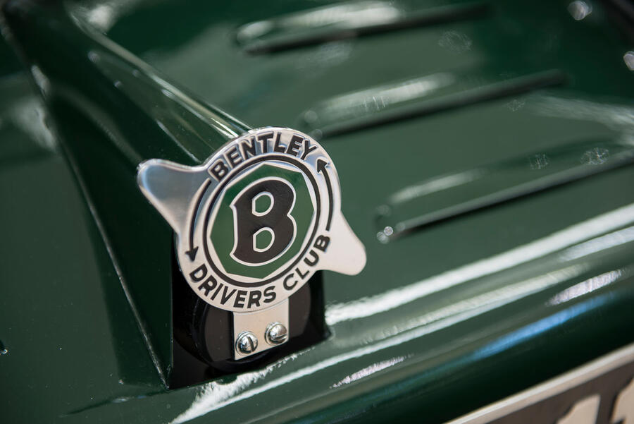 Bentley Blue Train Special – drivers club badge
