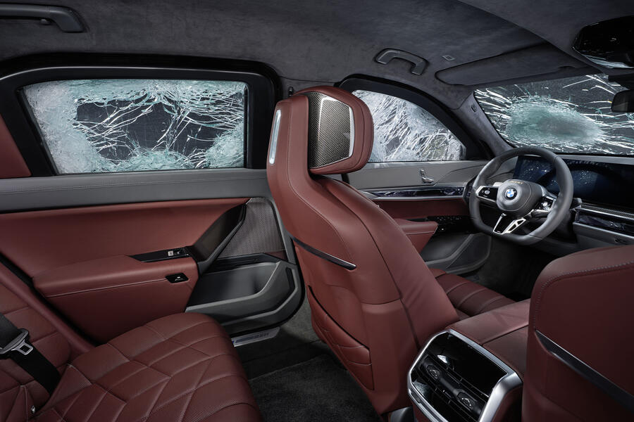 bmw i7 protection bullet interior