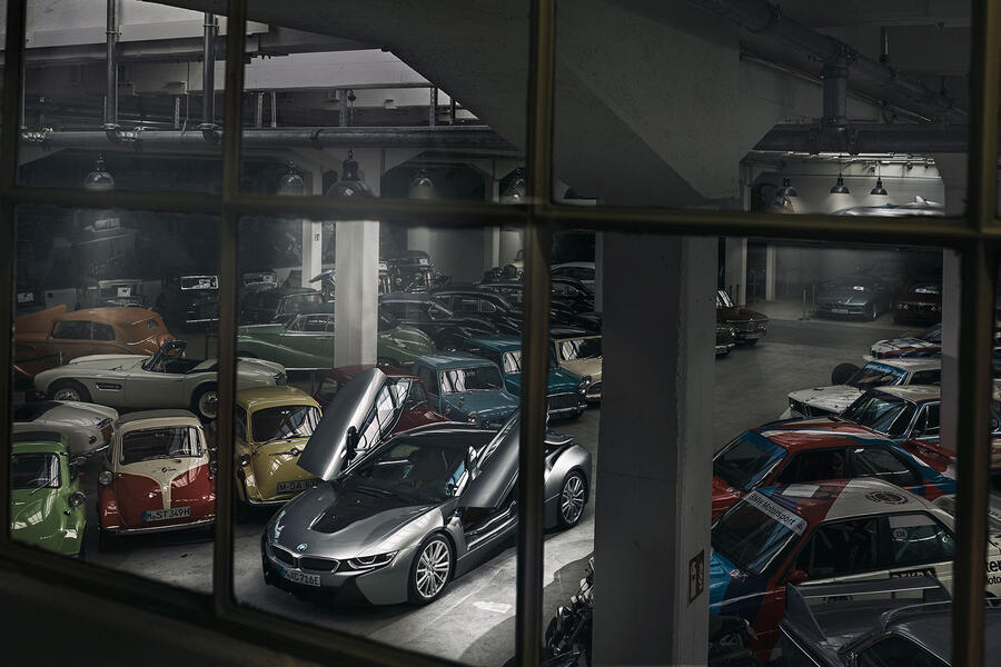 bmw_i8_end_of_production_-_museum.jpg?itok=_nHEKl8w