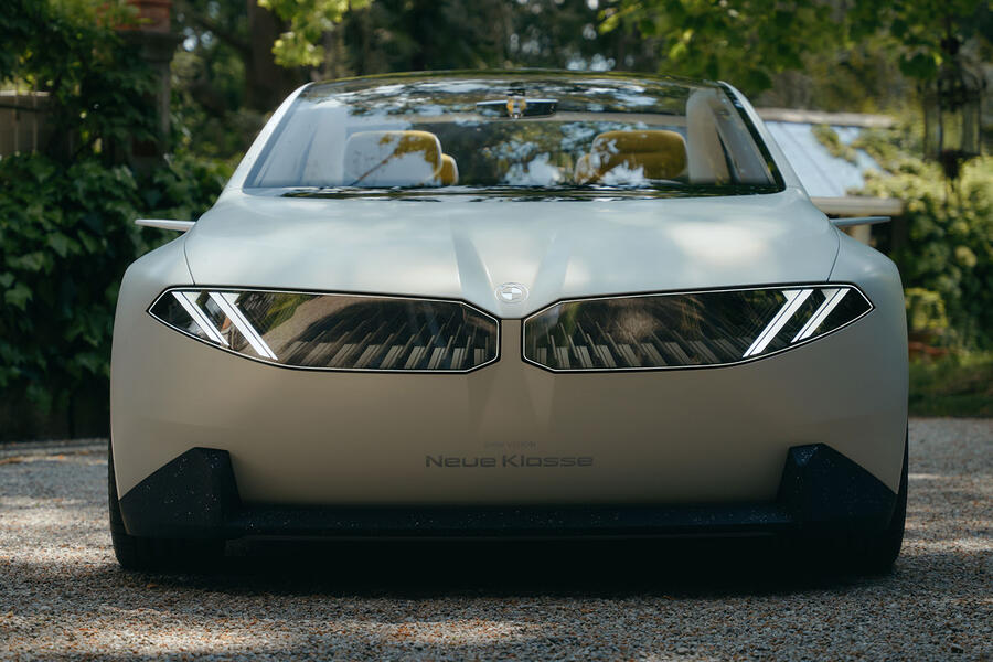 BMW Vision Nouvelle classe concept avant
