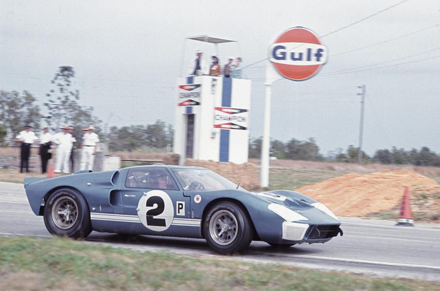Books gt40