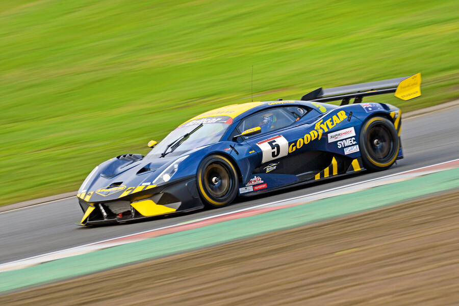 Brabham powell bt62 5