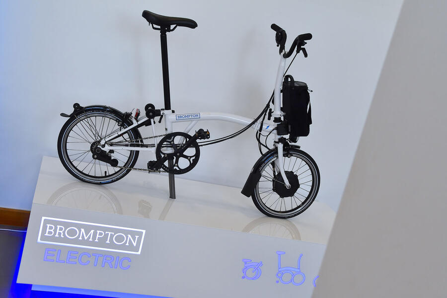 Brompton bike wae