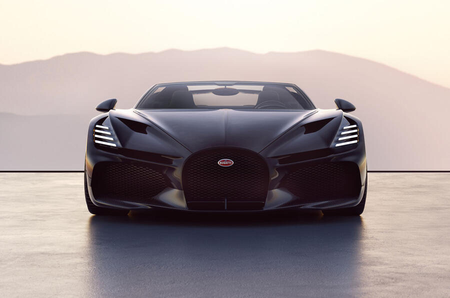 Bugatti mistral roadster front static