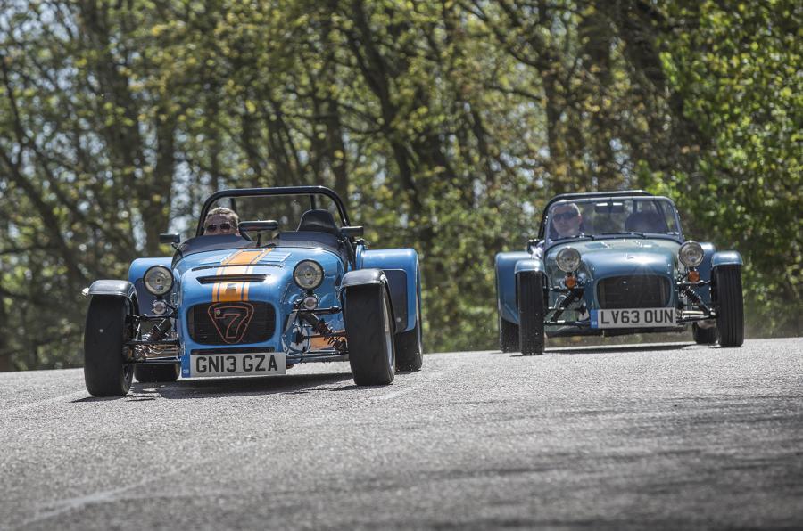 Caterham v caterham 10008