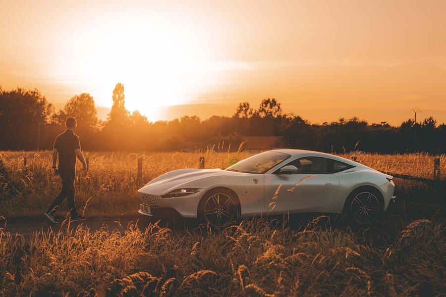 Ferrari roma side