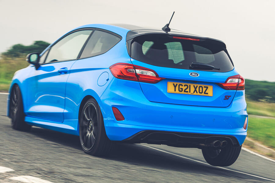 Fiesta st vs i20n twin test 27