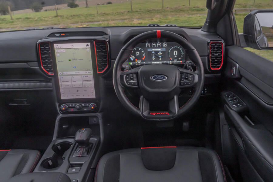 Ford ranger raptor 2023 09 dash 0