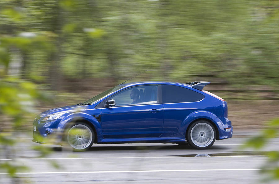 Ford focus rs panning