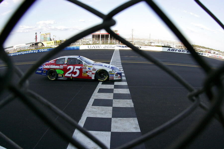 Gettyimages 77562229