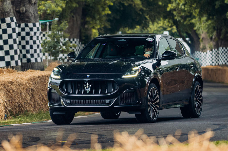 Grecale front cornering 0