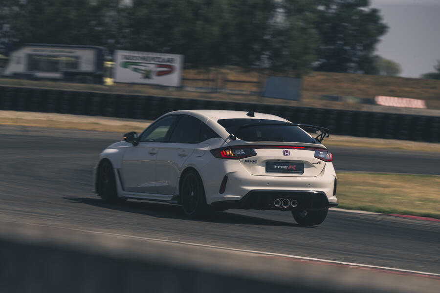 Honda civic type r 2023 23
