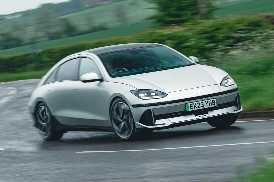 Hyundai Ioniq 6 front cornering