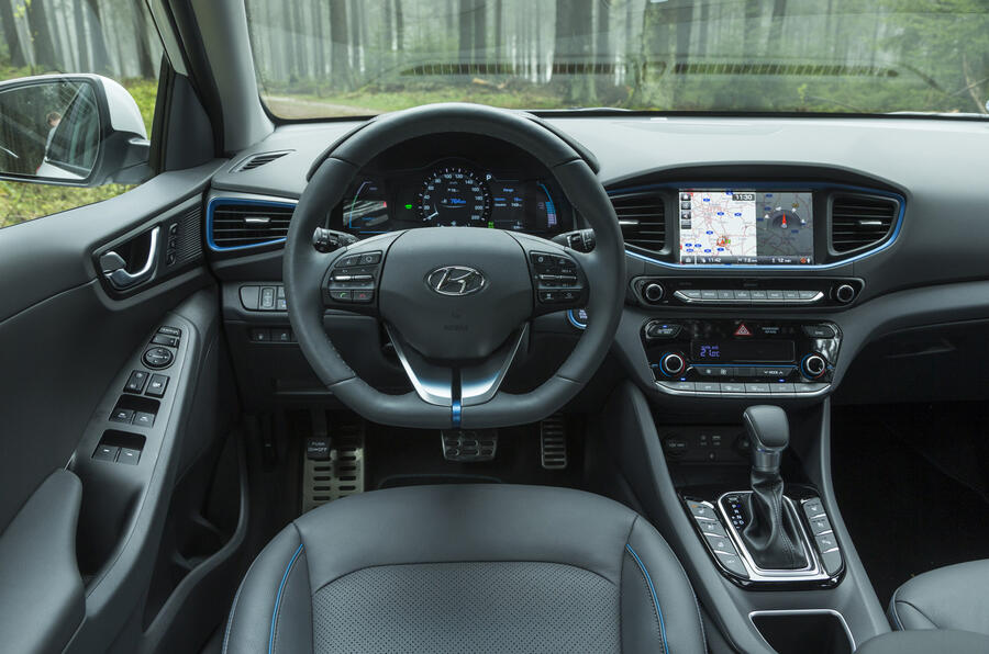 Hyundai ioniq plug clearance in 2017