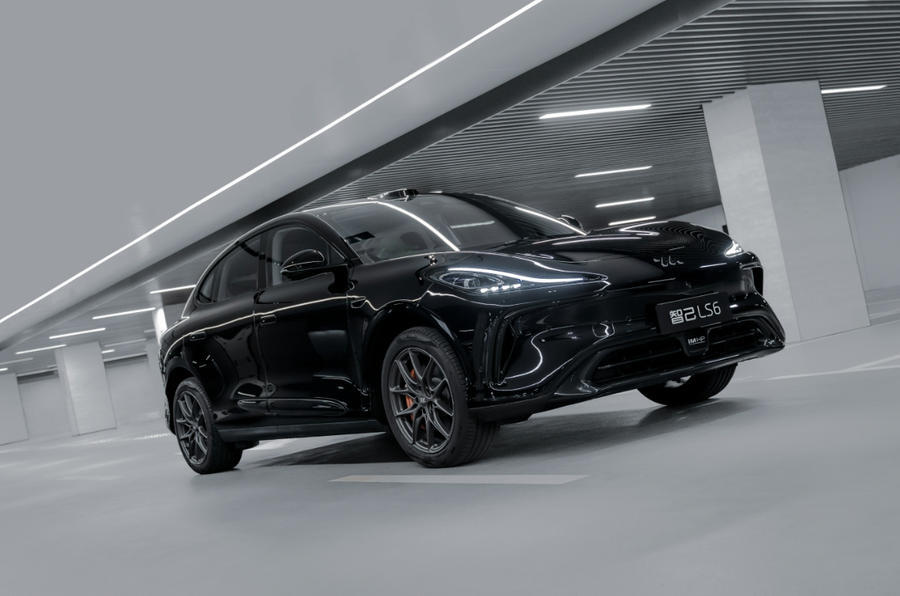 IM LS6 – front