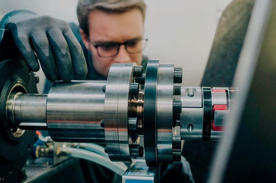 in wheel range extender motors