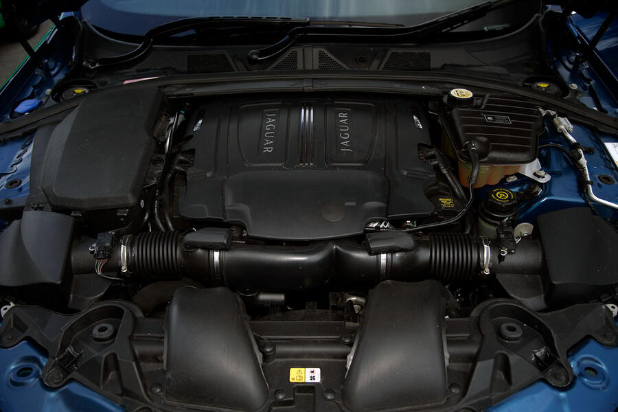 Jaguar xfr engine