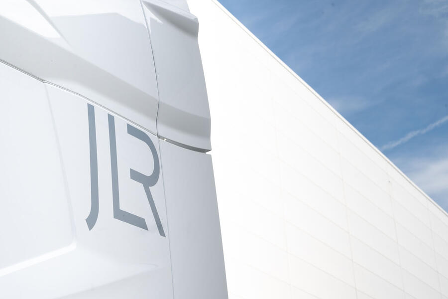 JLR HGV logo