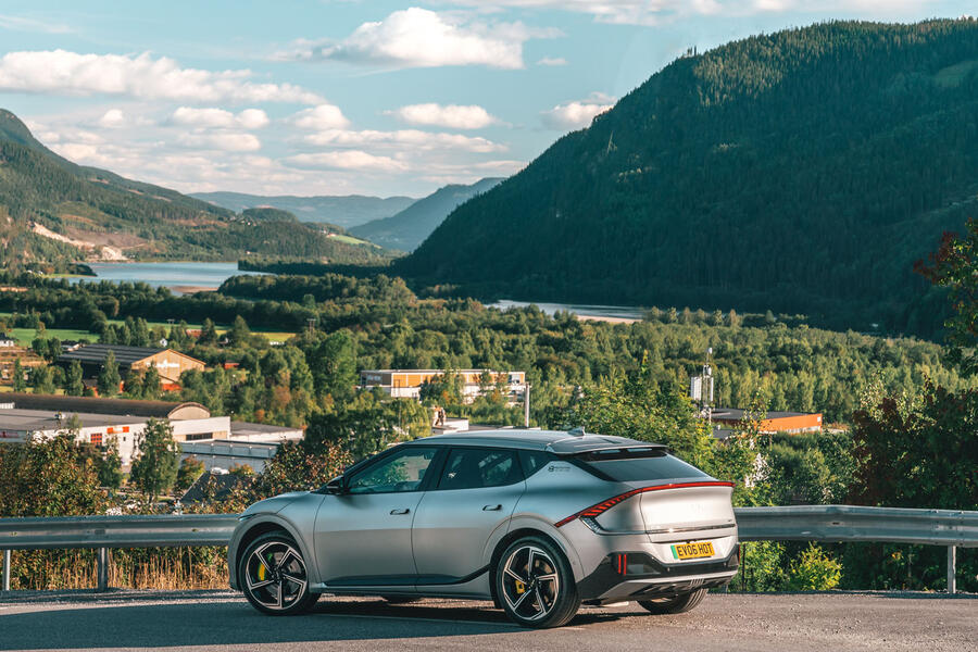 Kia EV6 GT in Norway – rear quarter static