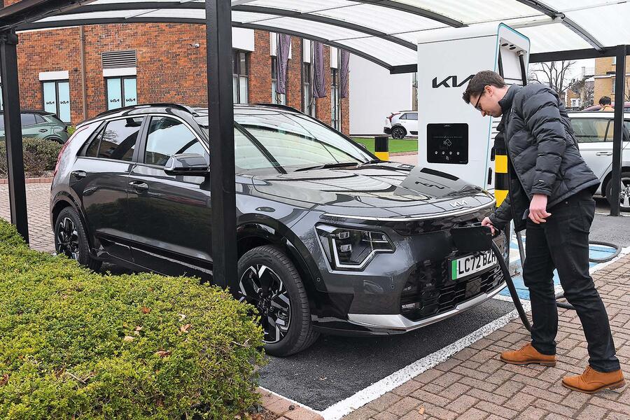 Kia Niro EV charging