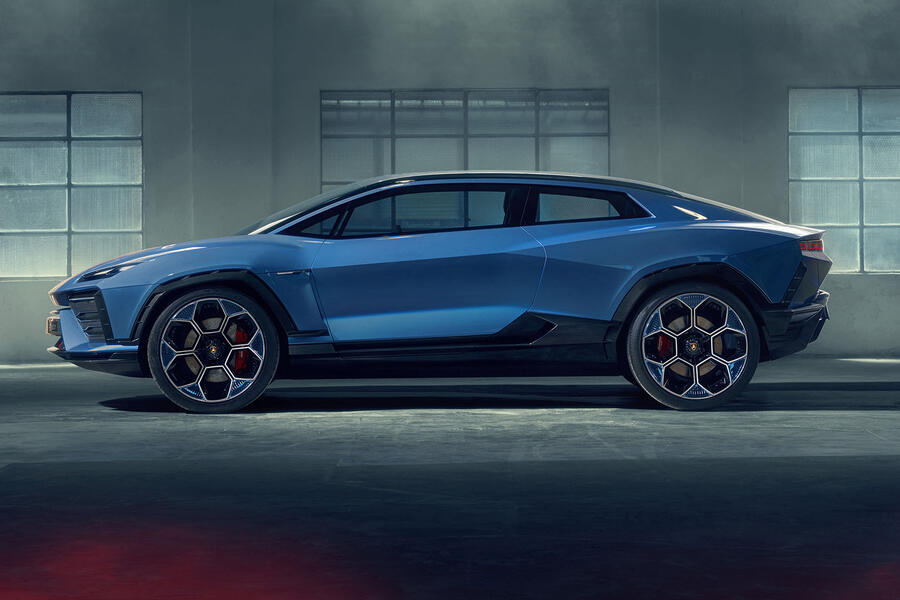 Lamborghini lanzador concept side