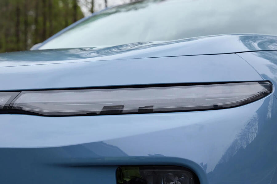 front detail