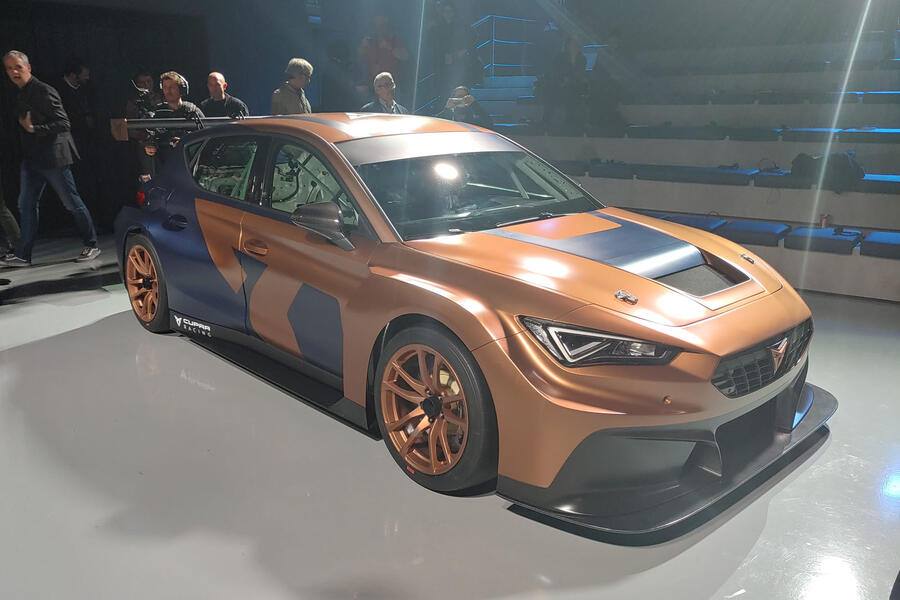 Leon competicion 1