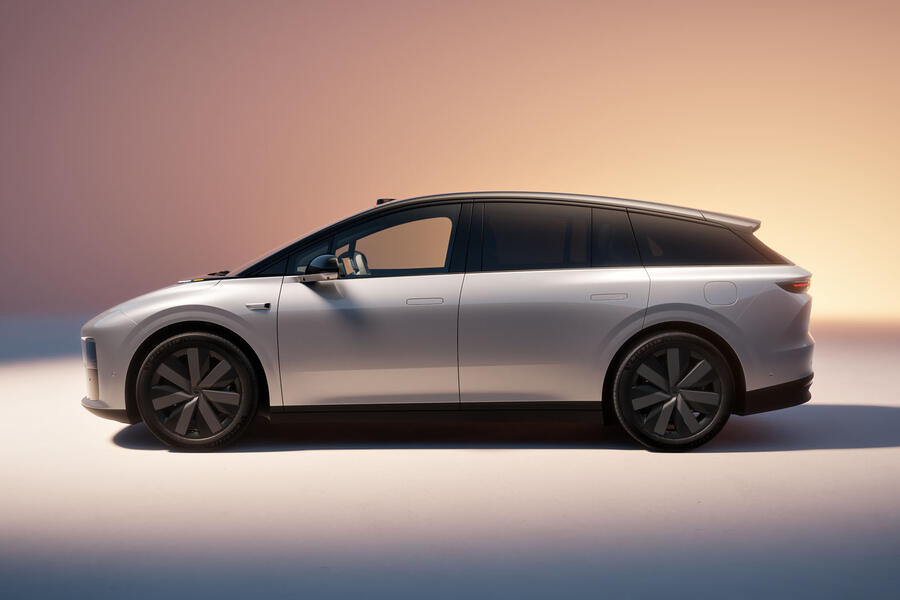 Li Auto i6