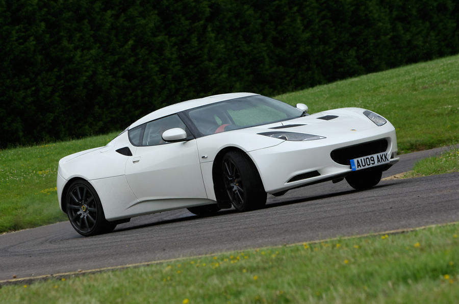 aria-label="lotus evora 2"