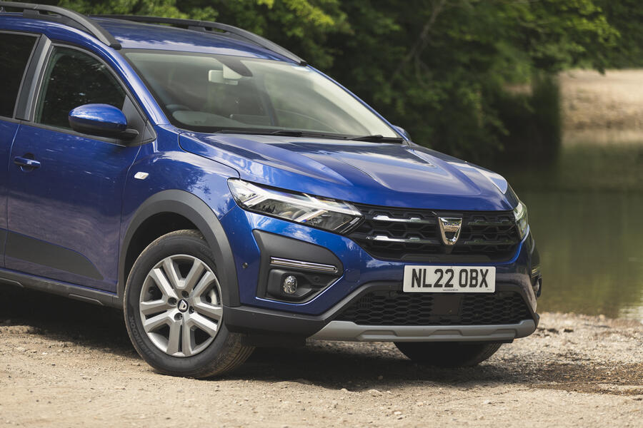 Dacia Jogger Car Review - Fleet & Leasing