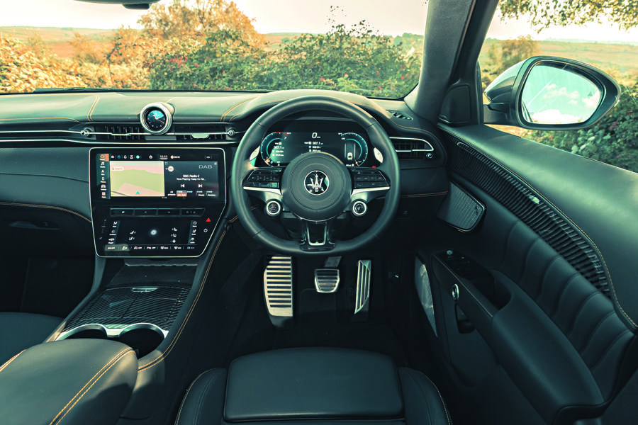 Maserati grecale interior