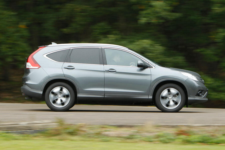 Mk4 Honda CR-V side driving