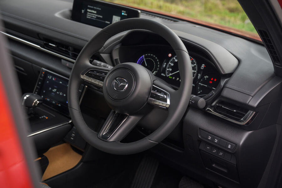 Mazda mx30 lt 7495