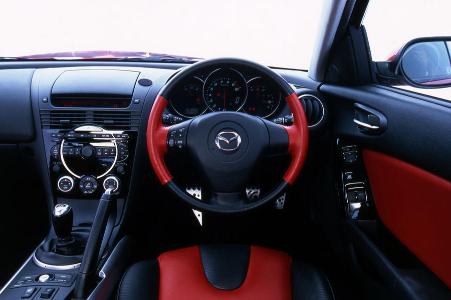 Mazda rx 8 interior