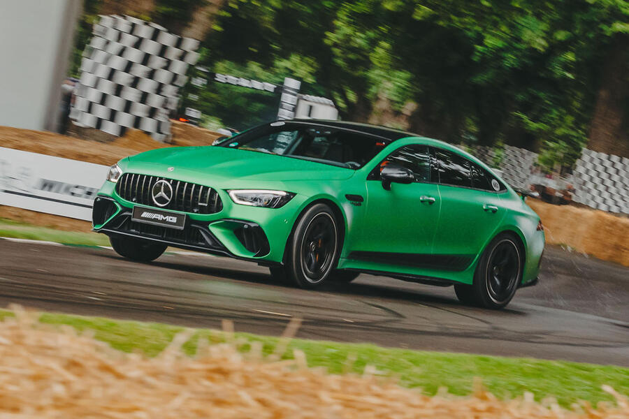 Mercedes amg  gt63 s e performance 2