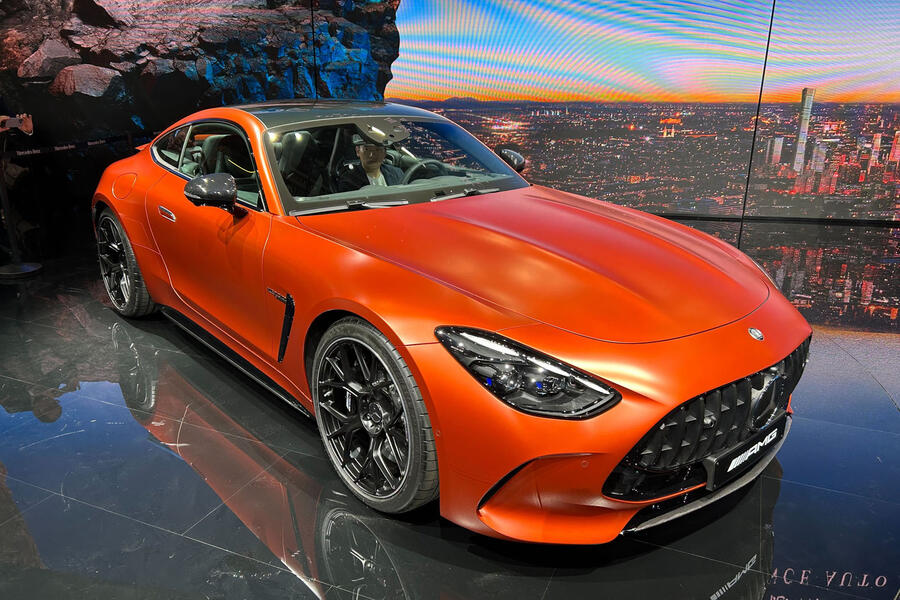 Mercedes-AMG GT PHEV at Beijing motor show â€“ front quarter