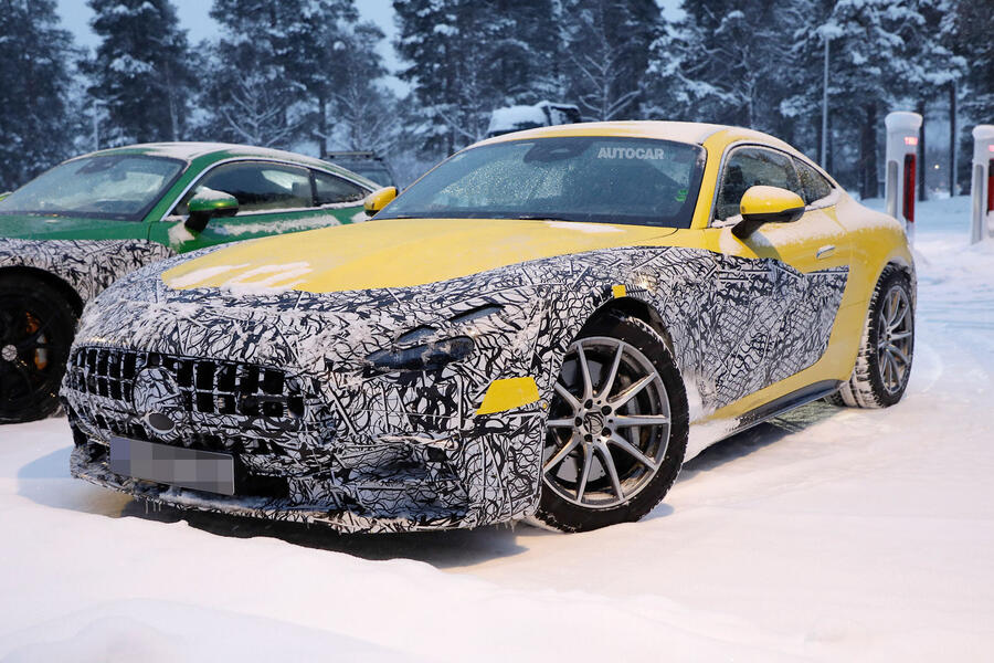 Mercedes amg gt front side 0