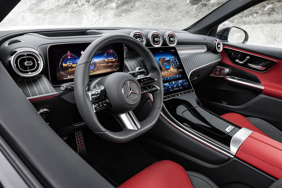 Mercedes benz glc 007 cabin 0