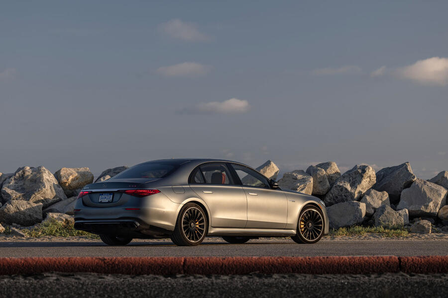 Mercedes-AMG S63 E Performance